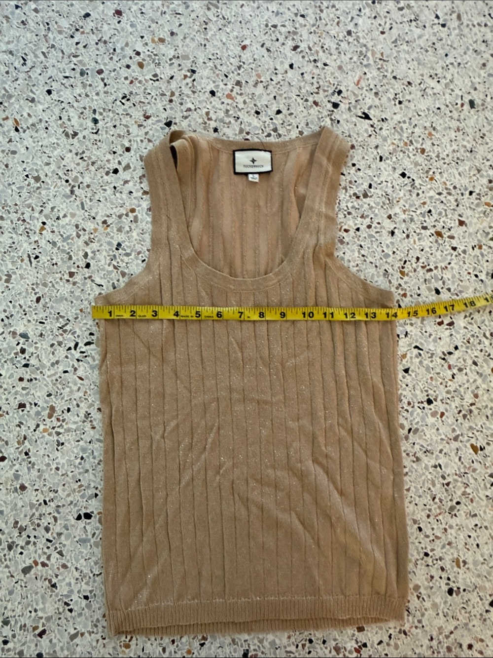 Tuckernuck Metallic knit Ari sleeveless tank top Large L gold - Picture 7 of 9